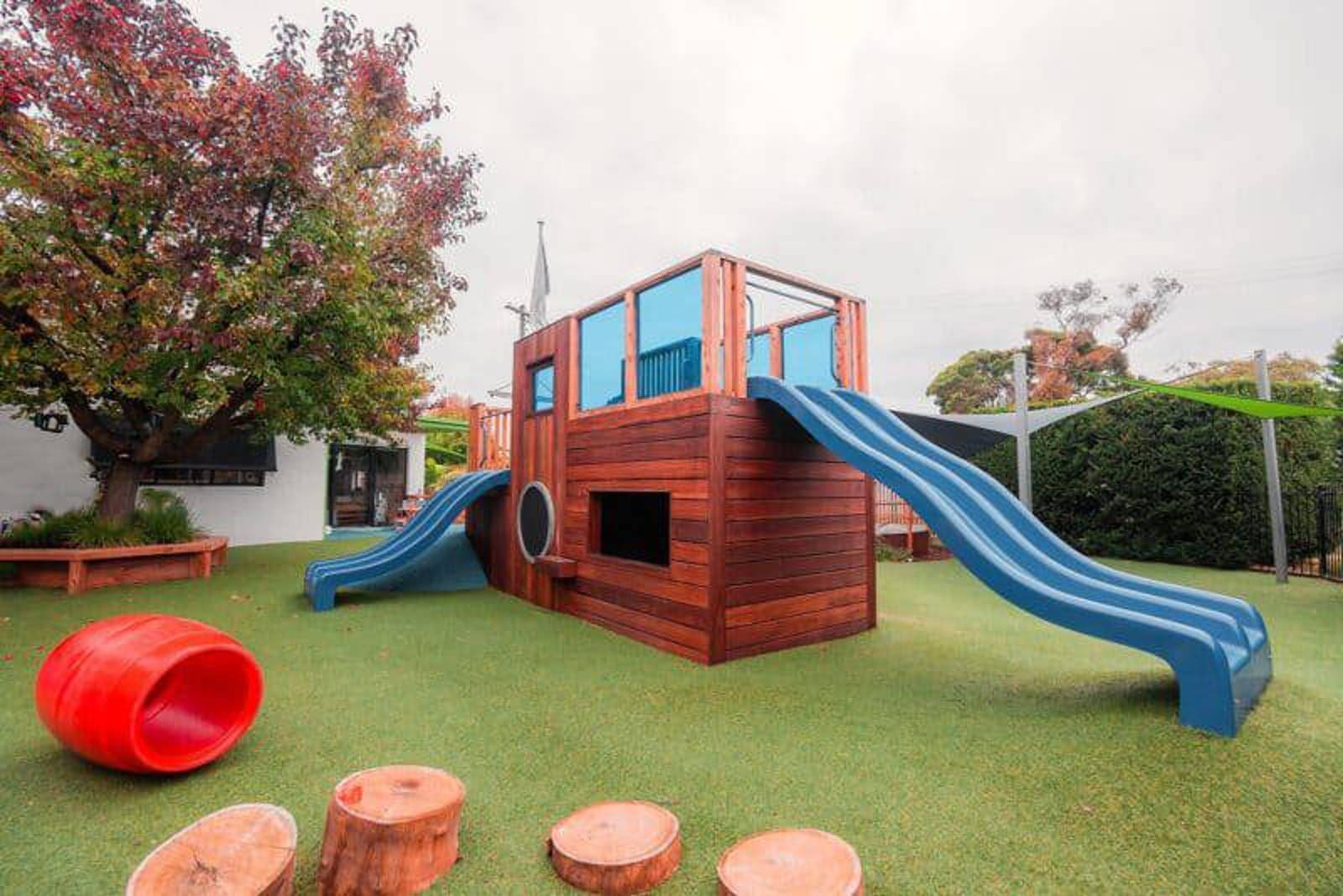 Little Grasshoppers Early Learning Centre - Mornington Main St
