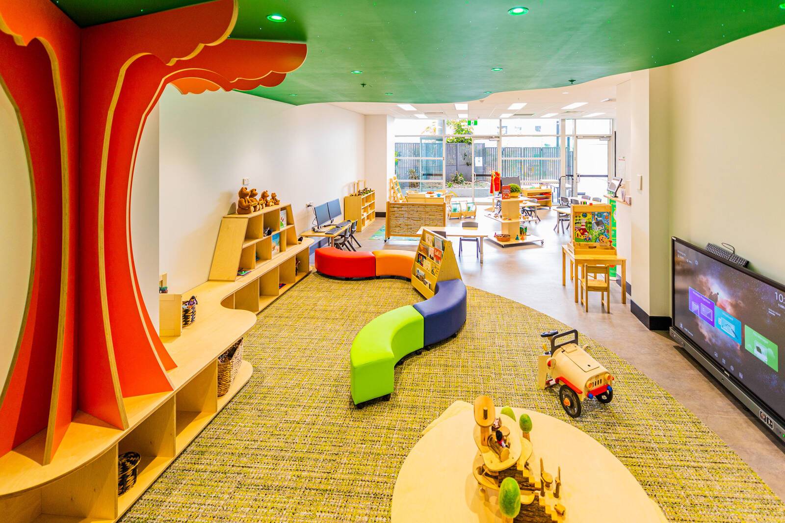 Little Peoples Early Learning Centre - Wollongong