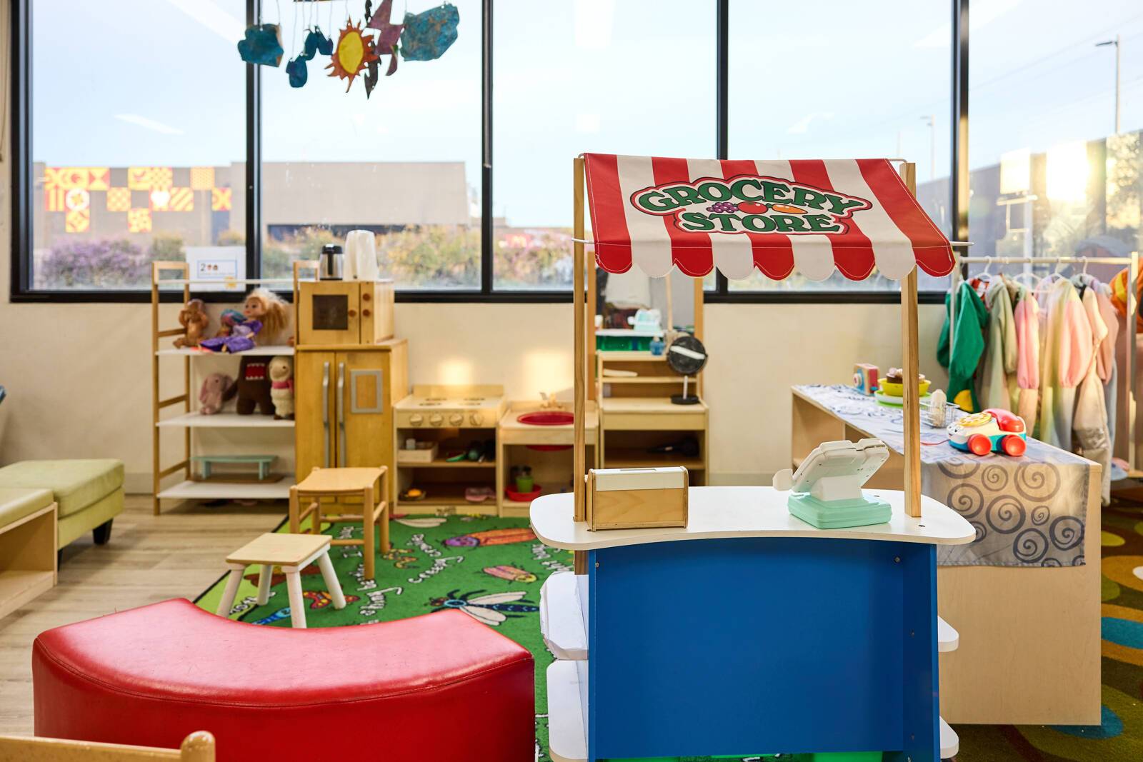 Busy Bees at Williams Landing