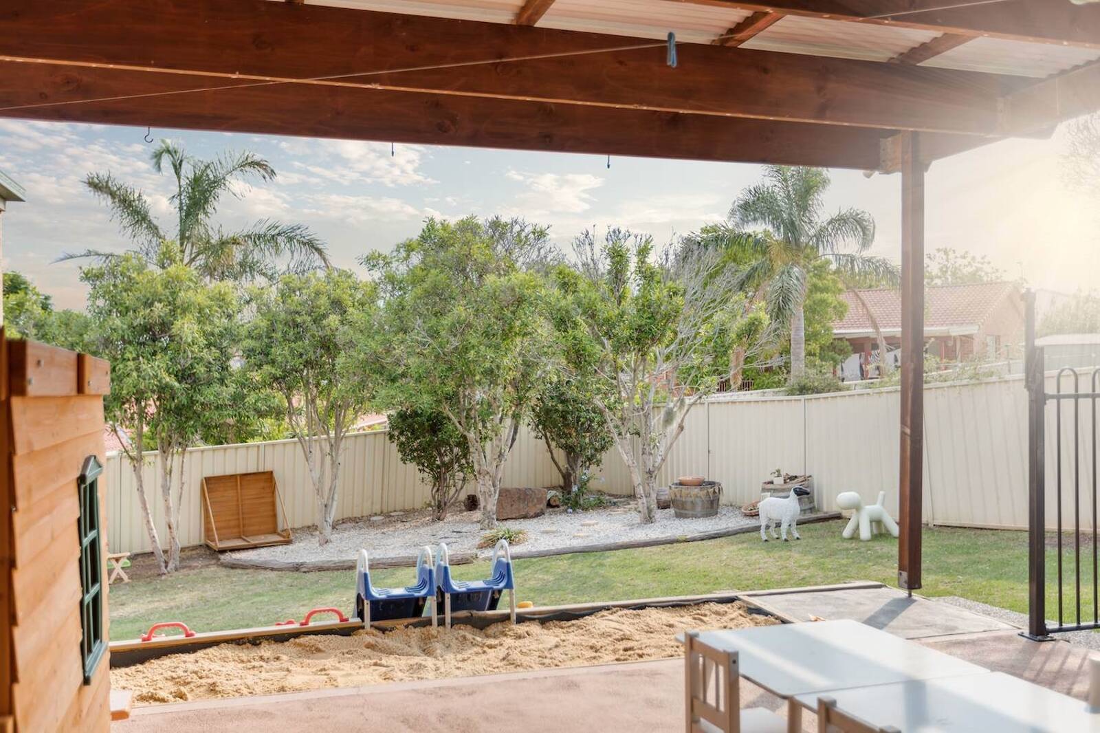 Growing Stars Montessori School