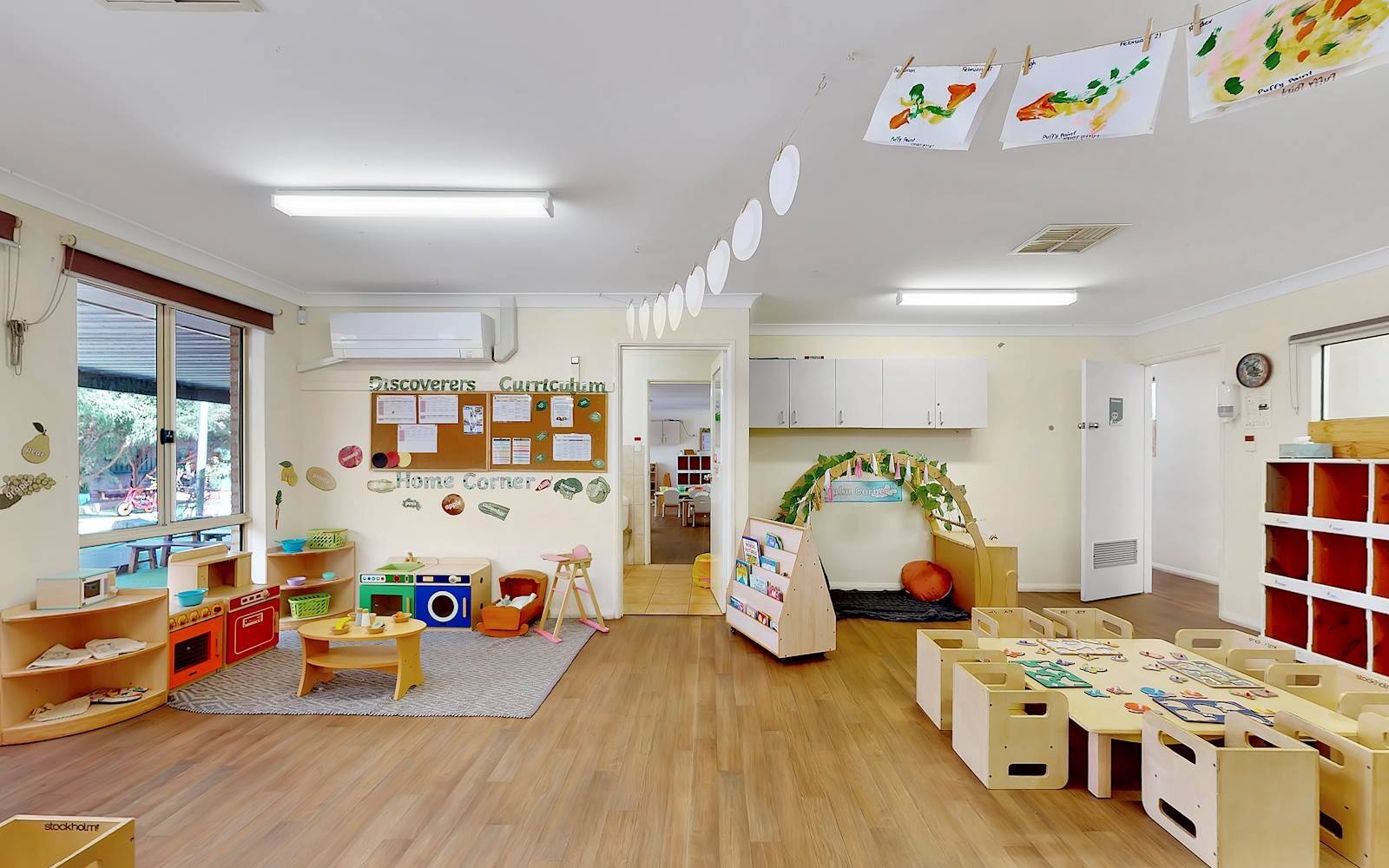 Busy Bees at Fremantle