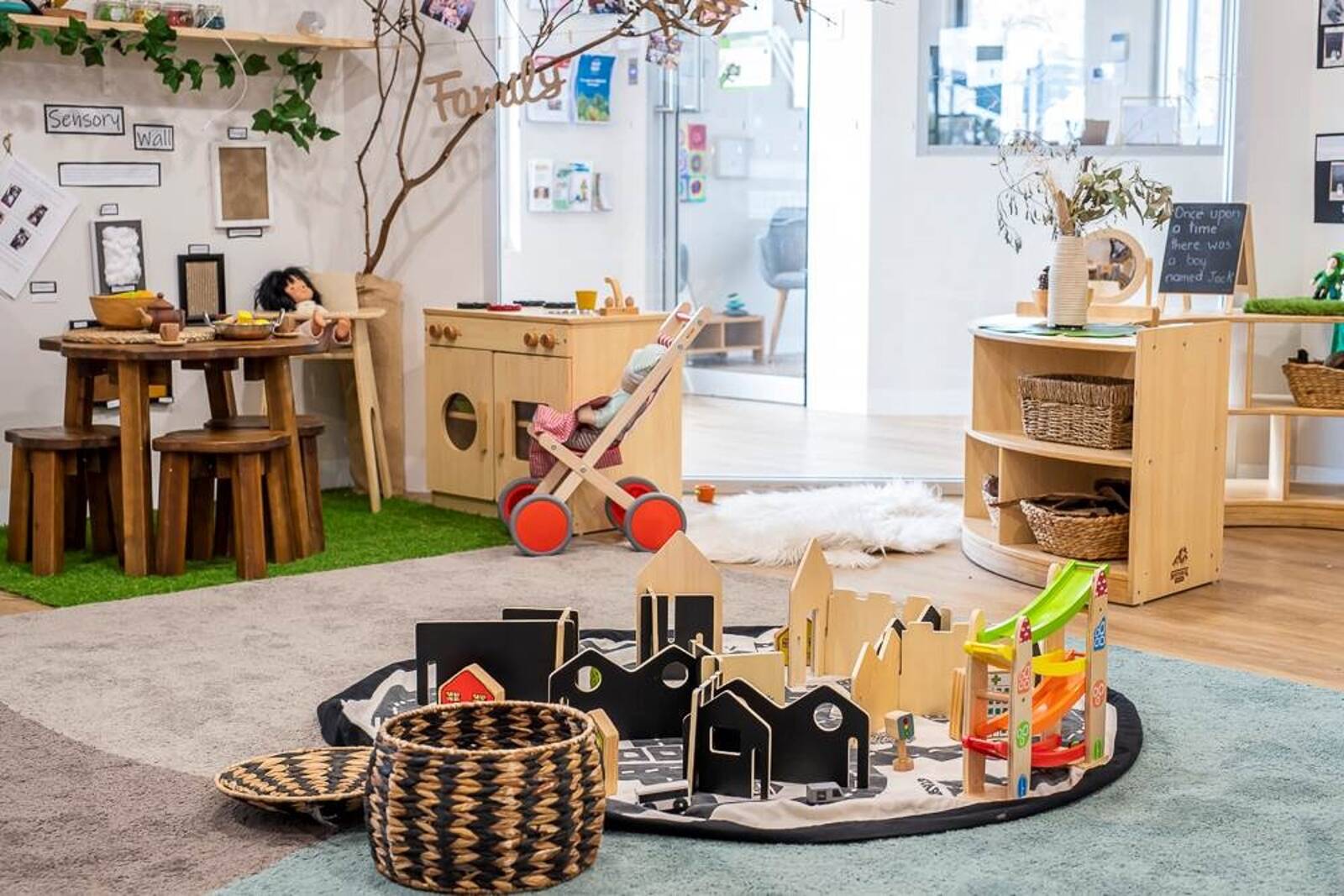 Busy Bees at Noarlunga Downs