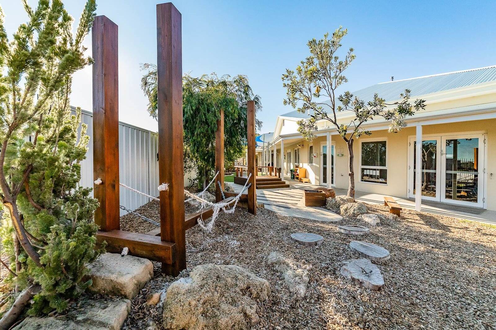 Busy Bees at Yanchep