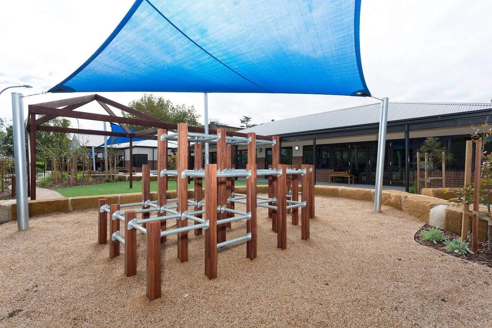 Busy Bees at Maitland