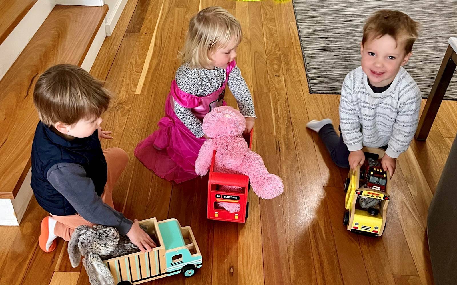 Little Friends & Me Family Day Care