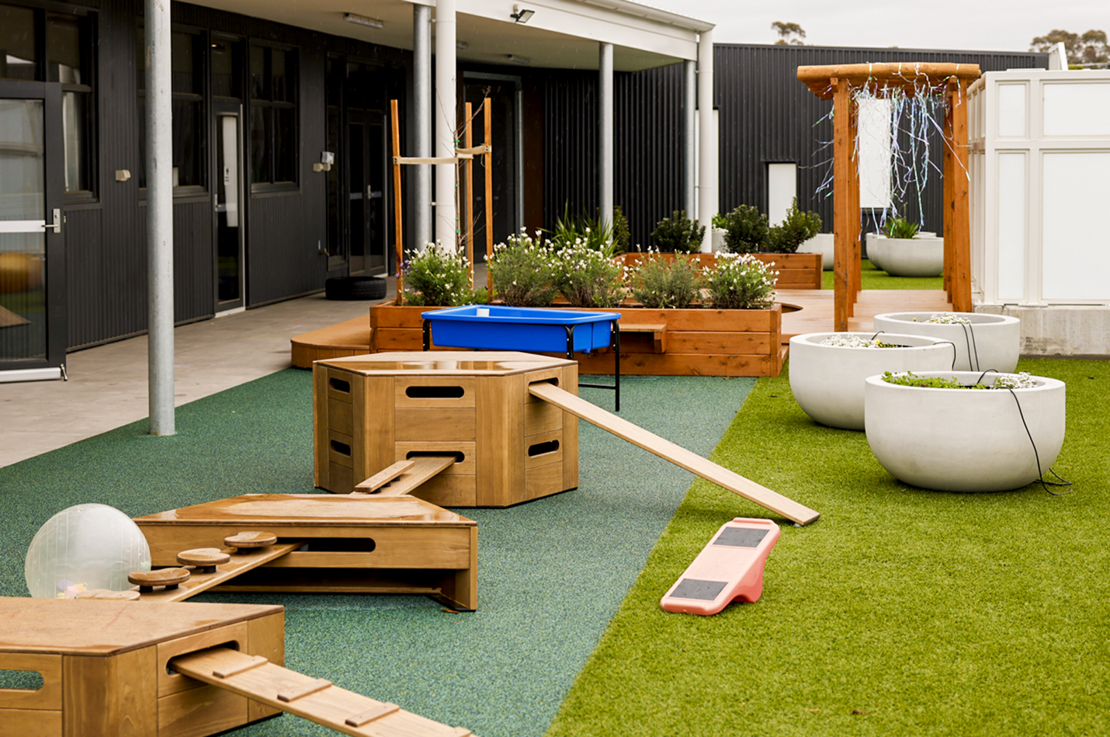 KU Maidstone Children's Centre