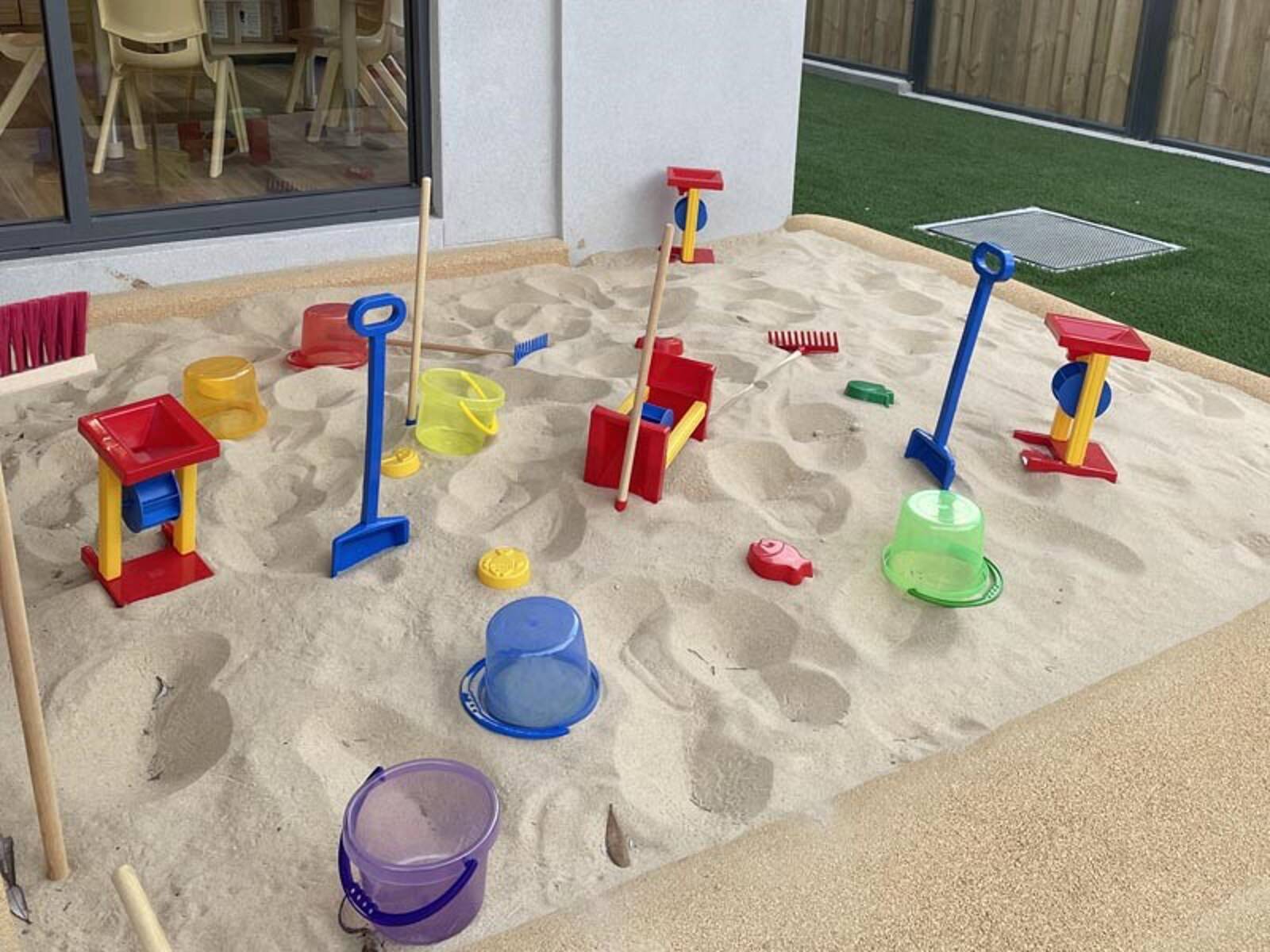 Kradle 2 Krayons Early Learning Centre - Pendle Hill