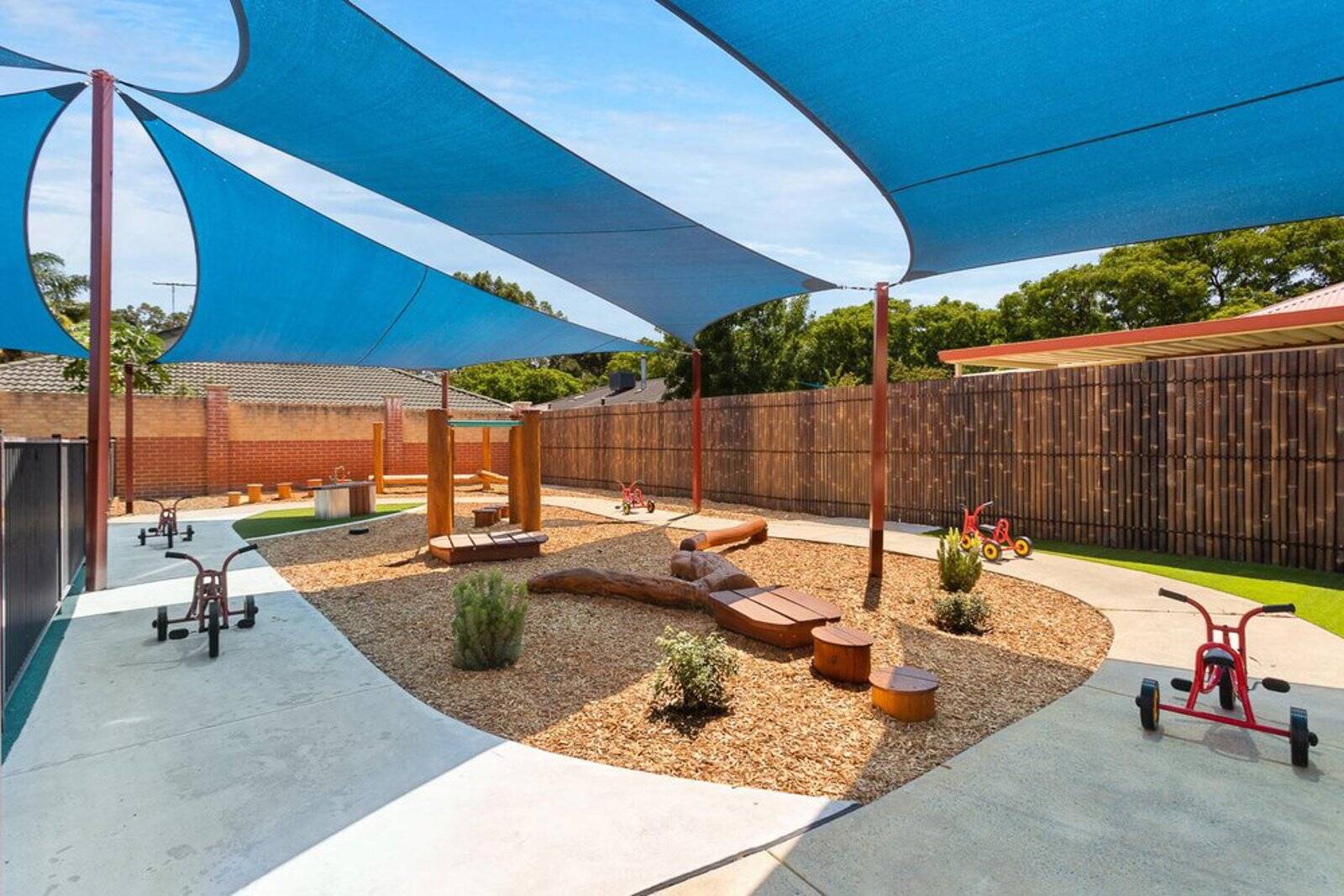 Cuddles Early Learning & Childcare Canning Vale